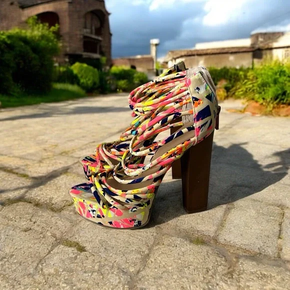 Colorful Strappy Graffiti Platform Chunky Block High Heel Sandals Sz 7 - Picture 3 of 5